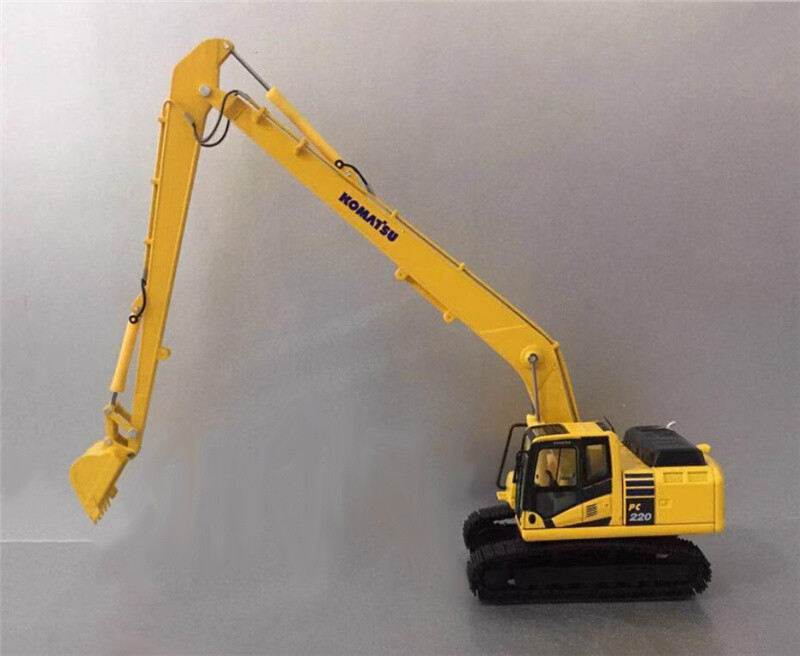 for Universal Hobbies PC220-10 Extended Arm Excavator 1/50 for Universal Hobbies PC220-10 Extended Arm Excavator 1/50