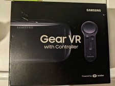 Samsung Gear VR Powered By Oculus Virtual Headset W/ Controller SM-R324 - Used