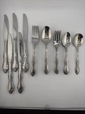 26 Piece 5 Service Sets SSS Oneida Bourbon Hapsburg Flatware Floral Design