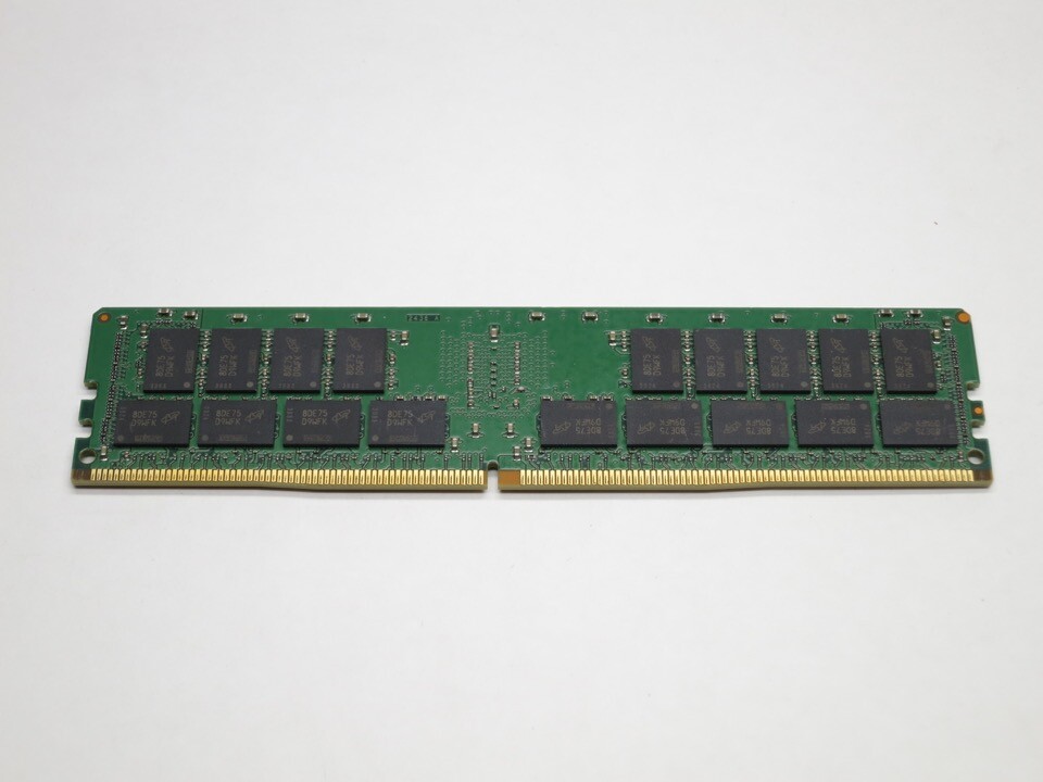 Barrette De RAM Serveur Micron 64 Go DDR4-3200 ECC Registered - RDIMM - PC4-25600