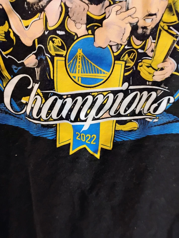 Camiseta Caricatura Campeonato NBA Golden State Warriors 2022 Fanáticos Talla XL Foto 3 de 4