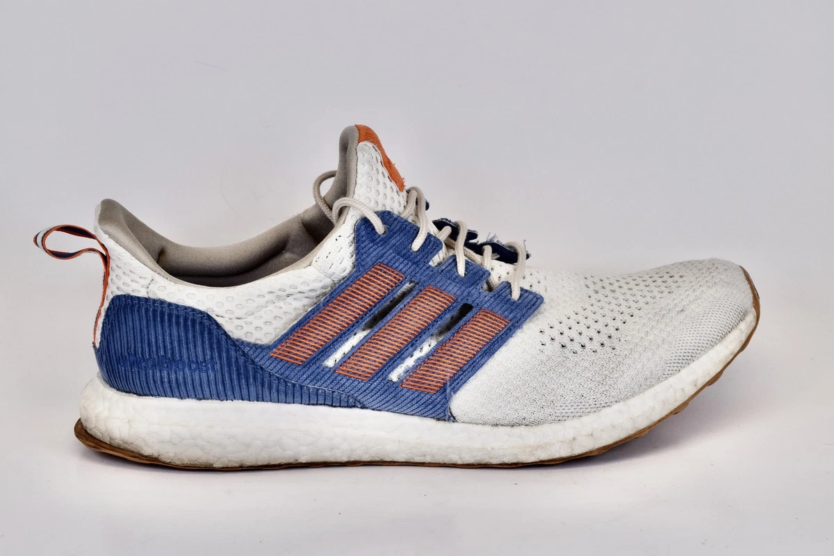 adidas gazelle silver green womens adidas Ultraboost 1.0 Shoes - Women's - White / Off White main image 0