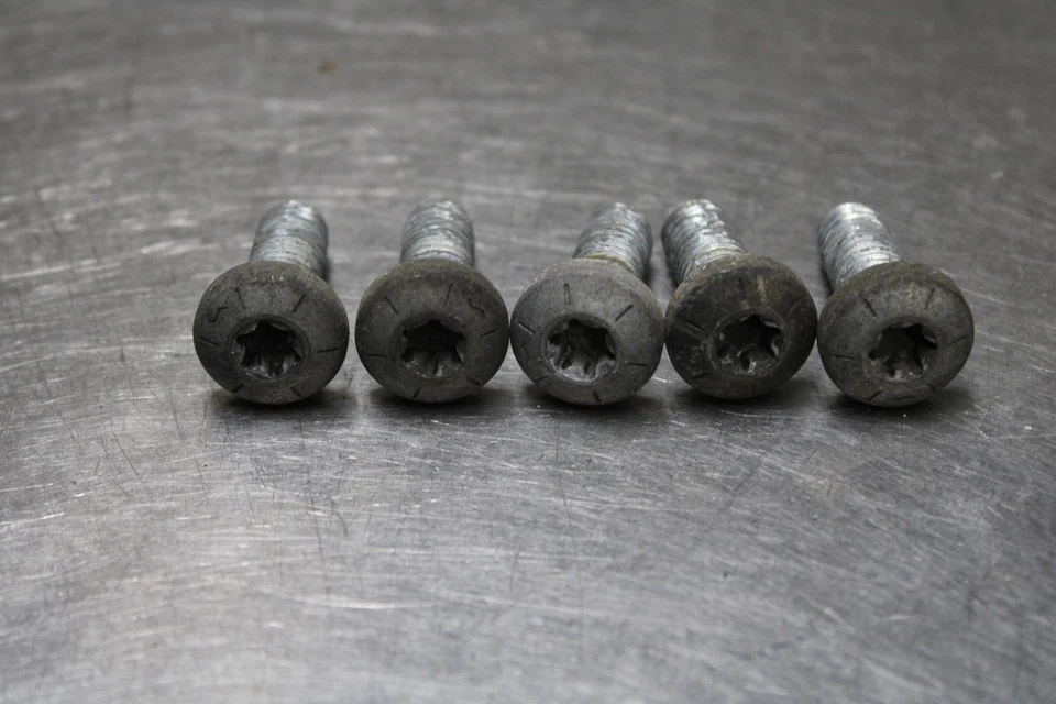 06-07 HARLEY-DAVIDSON STREET ROD VRSCR REAR BACK BRAKE ROTOR BOLTS DISC HARDWARE Foto 3 de 4