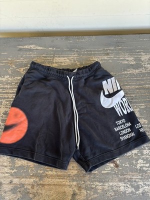 Nike Sportswear World Tour Men's French Terry Shorts LARGE Black DA0645-010 NIKE