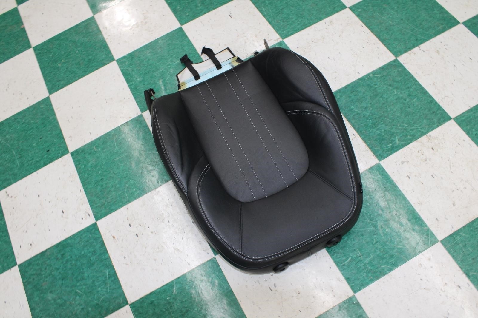 ⚠️NOTE⚠️ 14-17 Ghibli Black Leather Front Passenger RH RF Seat Upper Cushion OEM
