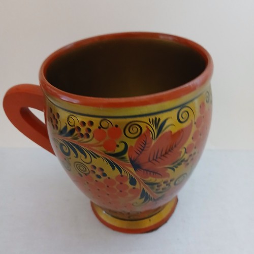 Vibtage Russian Wooden Mug 5 1/2" x 4 1/2" Made In USSR Floral Design Gold Red - Picture 8 of 11