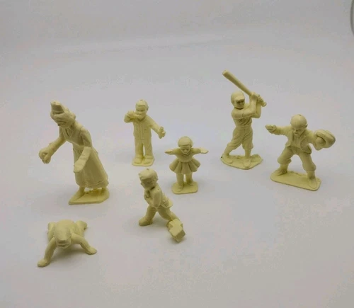 Vintage Marx Cream Dollhouse Figures ,Nanny,Baby,  Children And Baseball Players