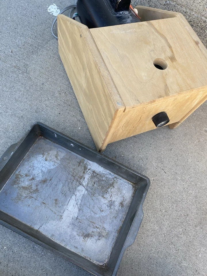 Grain Mill Wooden Grinds Crushing Grain Mill - Image 3 of 4