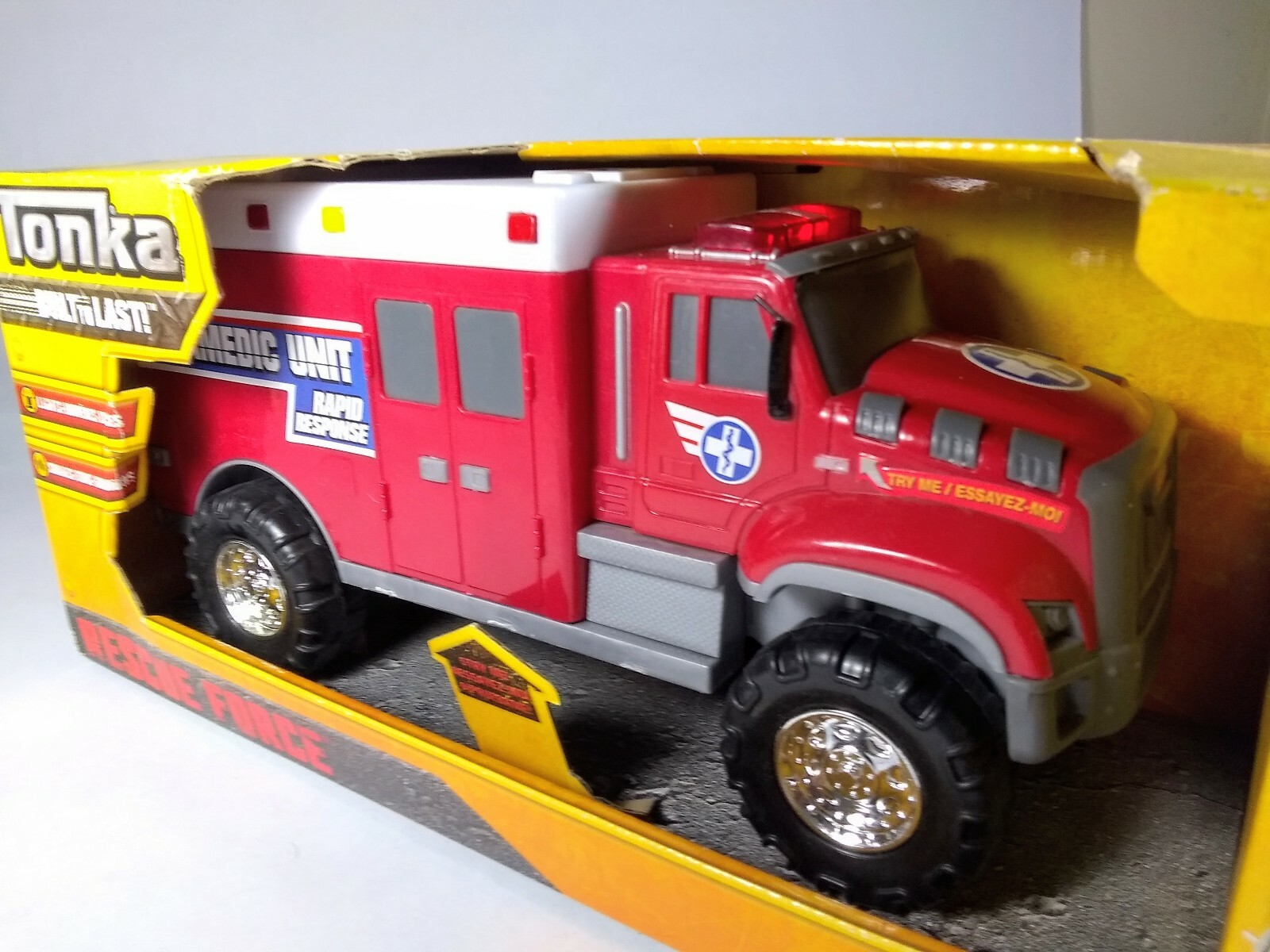 Tonka Rescue Force Light /& Sound Assorted
