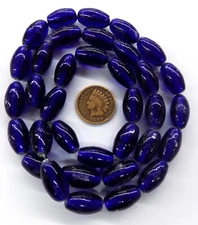 25 Early Dutch European Cobalt Antique African Trade Bead style TT764N READ
