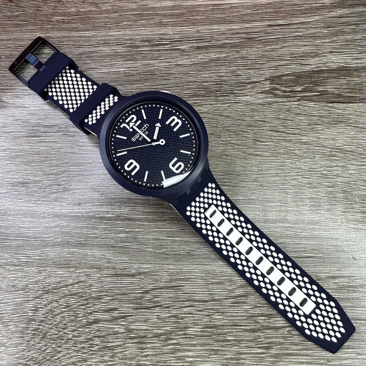 NEW✓ Swatch BIG BOLD BBCREAM Navy Blue And White Silicone NEW✓ Swatch BIG BOLD BBCREAM Navy Blue And White Silicone