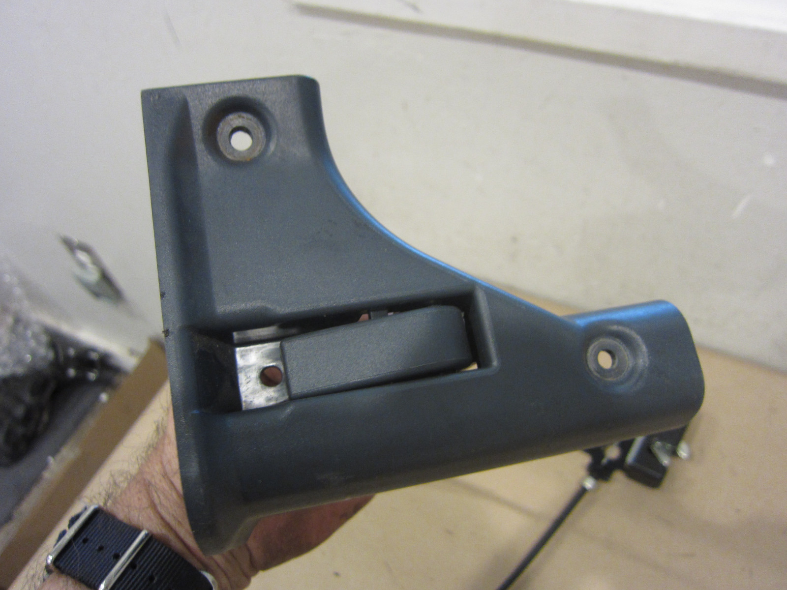 Ferrari California - LH Trunk Seperator Hook Cover With Cable - P/N 82853100