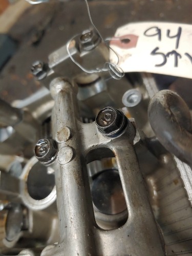 1994 Honda ST1100 left cylinder head - Picture 5 of 8