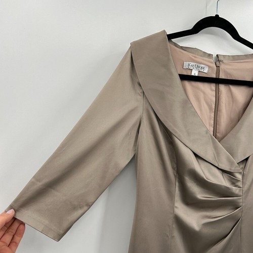 Vestido Vaina Formal KAY UNGER Champagne Satén Acanalado Media Manga Talla 8 - Imagen 6 de 9