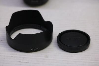 Sony FE Zeiss Vario-Tessar T* 24-70mm F/4 Lens Full Frame E-Mount