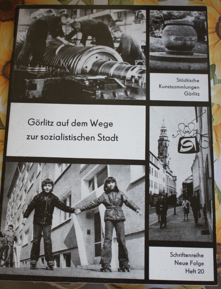 Bild 1 von 6