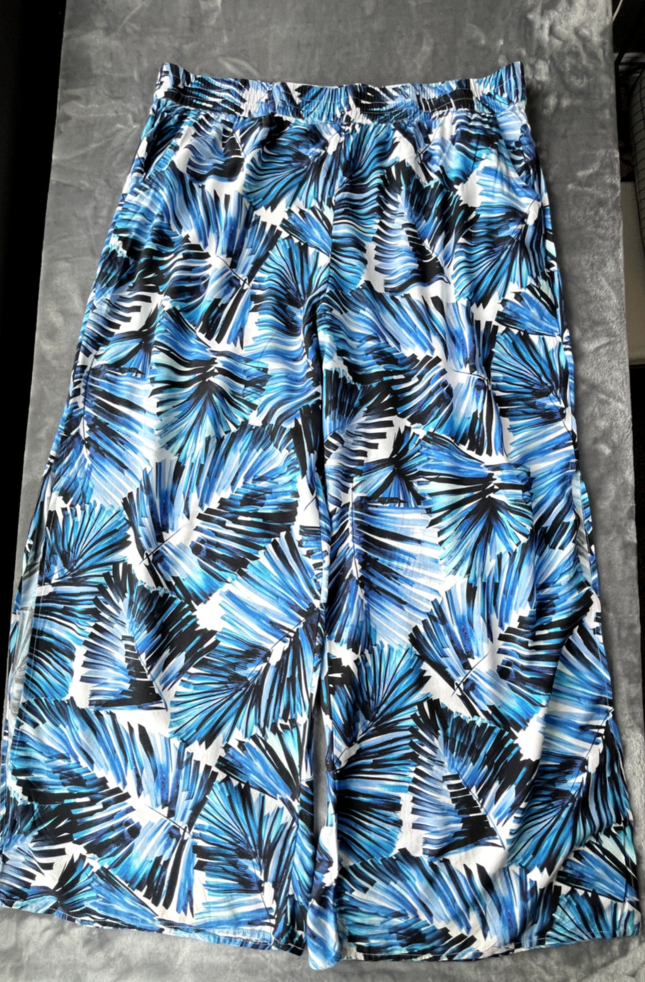 Mynah Women Size 2X Blue & White Patterned Wide Leg Viscose Pants Elastic Waist