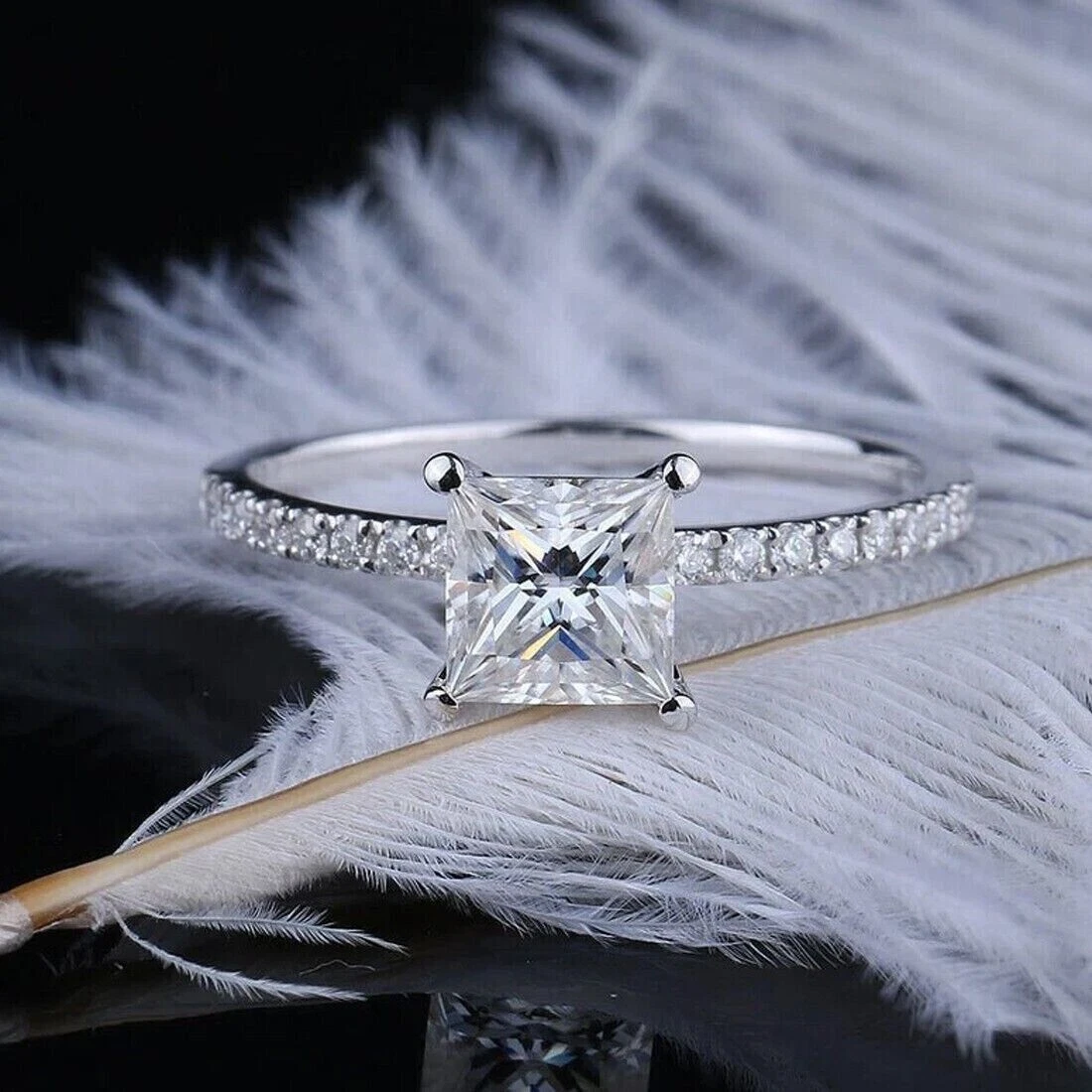 3Ct Princess Cut Simulated Diamond Solitaire Engagement Ring 925