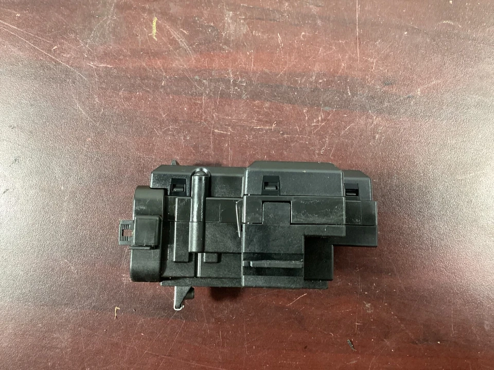 Interruptor de arranque de encendido AUDI A4 2009-2016 8K0 909 131 OEM. Foto 2 de 4
