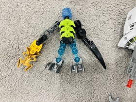 RARE Bionicle Lot Parts Pieces Masks Skull Grinder Basher Piraka 70795 70793