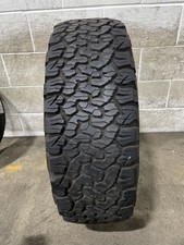 1x Lt26570r17 Bfgoodrich All Terrain Ta Ko2 1132 112 S Used Tire 2657017 1x Lt26570r17 Bfgoodrich All Terrain Ta Ko2 1132 112 S Used Tire 2657017