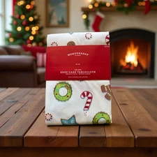 Christmas Oblong Tablecloth 60" x 84" Seats 6 to 8 Target Wondershop Holiday