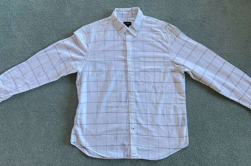 CLUB MONACO Men's XL Slim Fit White with Black Widow Pane Long Sleeve Pocket 