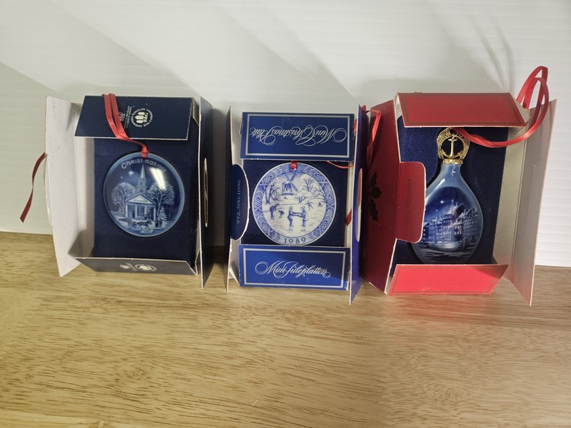 3 Vintage Bing & Grondahl Christmas Ornaments With Box