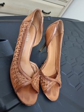 Shoes Stiletto Size 7 Tan Leather Worn Once