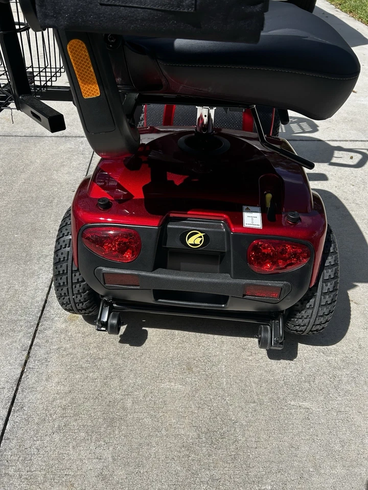 Golden Companion 4-Wheel Mobility Scooter with Swivel Seat - Image 4 of 4