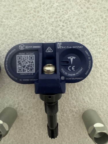 Set of 4 NEW OEM Tesla Model 3 S X Y Bluetooth TPMS Sensor with Nut 1490701-01-B - Picture 3 of 5