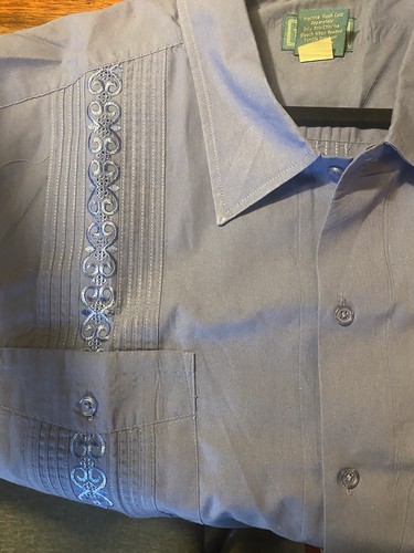 Guyabera-GENUINE Shirt-BLUE Mens XL Cuban Wedding Cigar 4 Pocket Embroider SHIRT - Picture 5 of 5