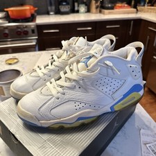 Size 9.5 - Jordan 6 Retro Low University Blue 2002