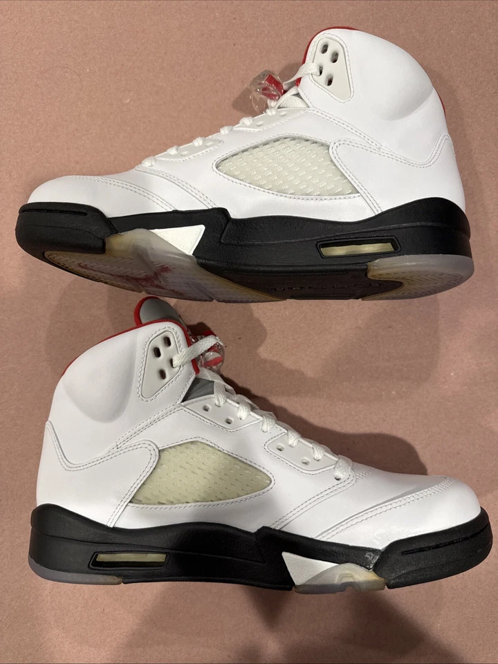 Nike Air Jordan 5 Retro 'Rojo Fuego' (2013) 136027-100 Para hombres Talla 8.5 Foto 2 de 4