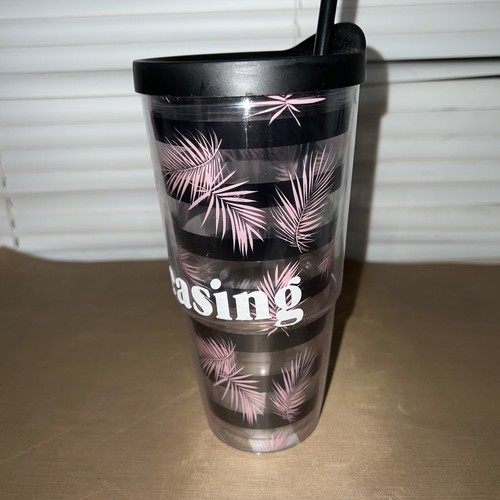 20,9 Unzen Becher mit Strohhalm ((Angenehmes Logo)) - Bild 2 von 4