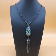 Kendra Scott Sea Abalone Shell Pendant Necklace Excellent Condition