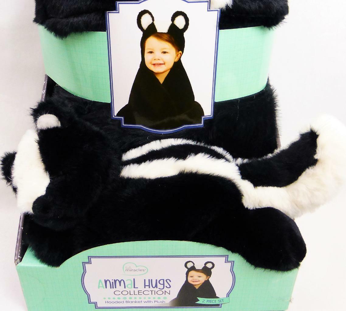 Costco Animal Hugs Collection Hooded Blanket Little Miracles Skunk