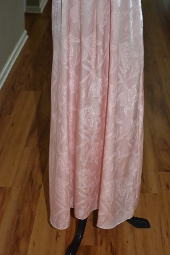 Eve Stillman NEW Vtg Lace Satin Dressing Gown Robe set Peignoir Porcelain Pink M - Picture 7 of 10