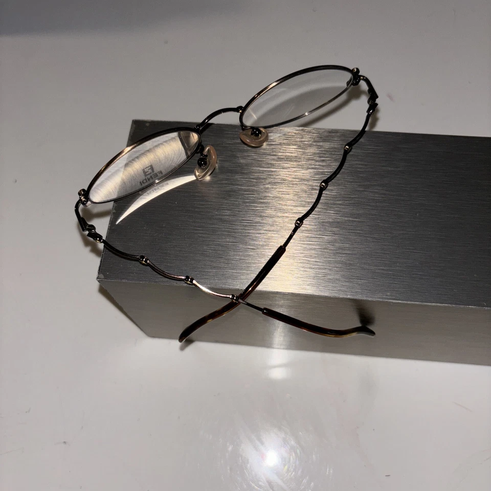 New Vintage Fendi Eyeglasses F64 Fendi Eyeglasses C Plum 48-18mm Made in Italy - Image 3 of 3