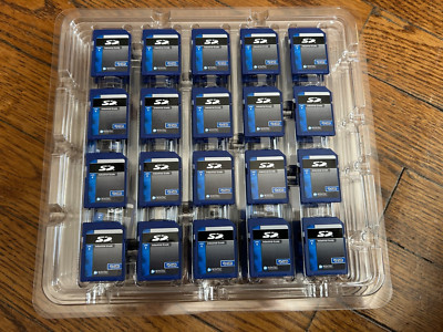 Lot of 100 New Wintec Industrial 4GB SD Memory Cards