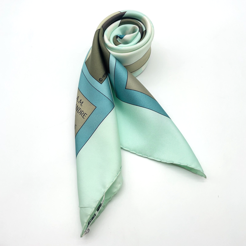 Auth Hermes Carré 90 A.M.CASSANDRE Blue x Multicolor Silk Scarf W/Bag BA060086 - Imagen 5 de 21