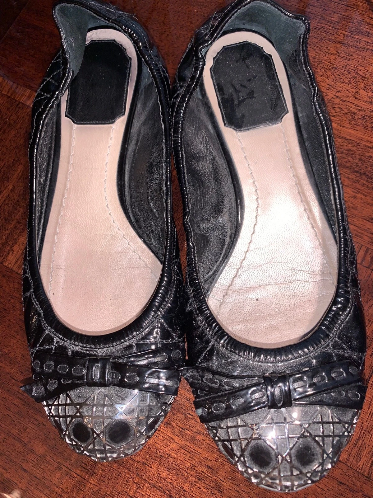 100 % authentique Christian Dior Ballet noir matelassé cuir verni et métal UE 35