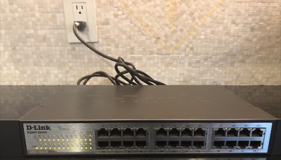 D-Link DGS-1024D Gigabit 24 Port External Switch Perfect Working Condition