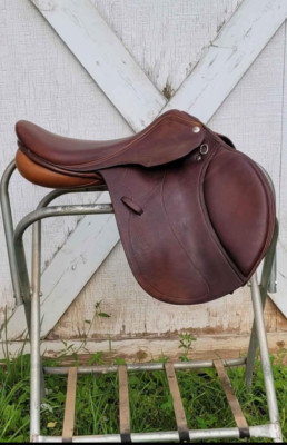 Mint condition 17  Pessoa A/O with adjustable gullet and synthetic wool 