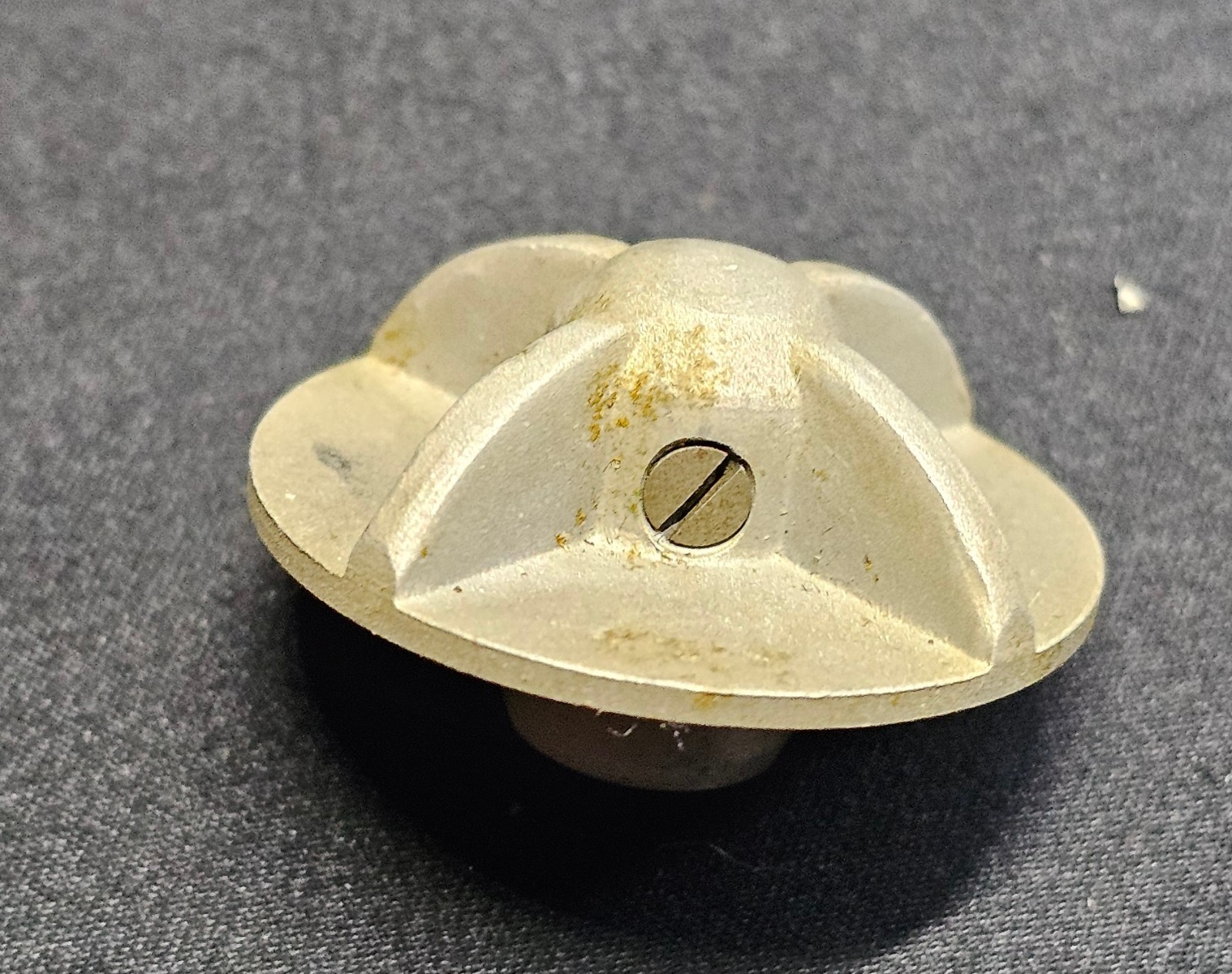 QUICK Stationar Rolle Dam Berlin SW68 Drum Bait Casting Fishing Reel Germany 