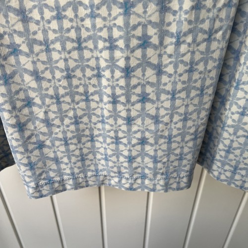 Tommy Bahama Shirt Men's XXL 2XL Blue White 100% Silk Button Up Short Sleeved - Picture 11 of 13