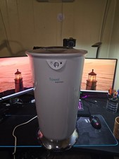 Brookstone Design USA White Electric Towel Warmer Spa Bath Home Appliance