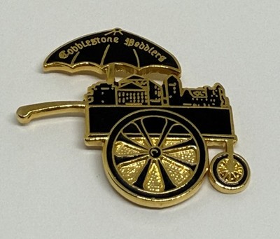 Cobblestone Peddlers Wagon Cart With Umbrella City Skyline Lapel Pin (P143)