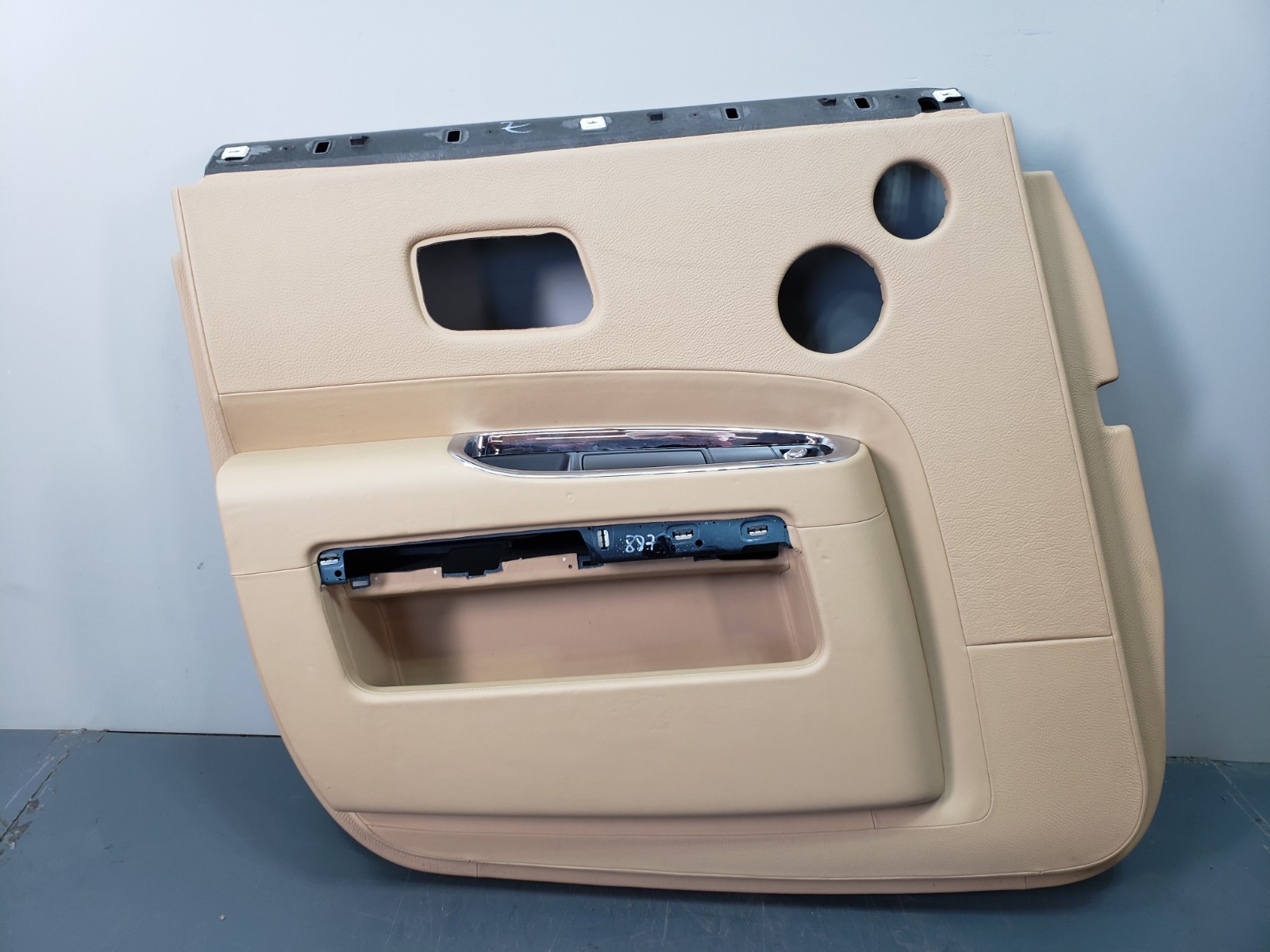 Rolls-Royce Ghost 2010-2014 Rear Left Door panel Beige