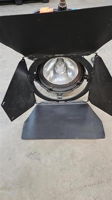 ARRI Arrisun 12 HMI PAR Light